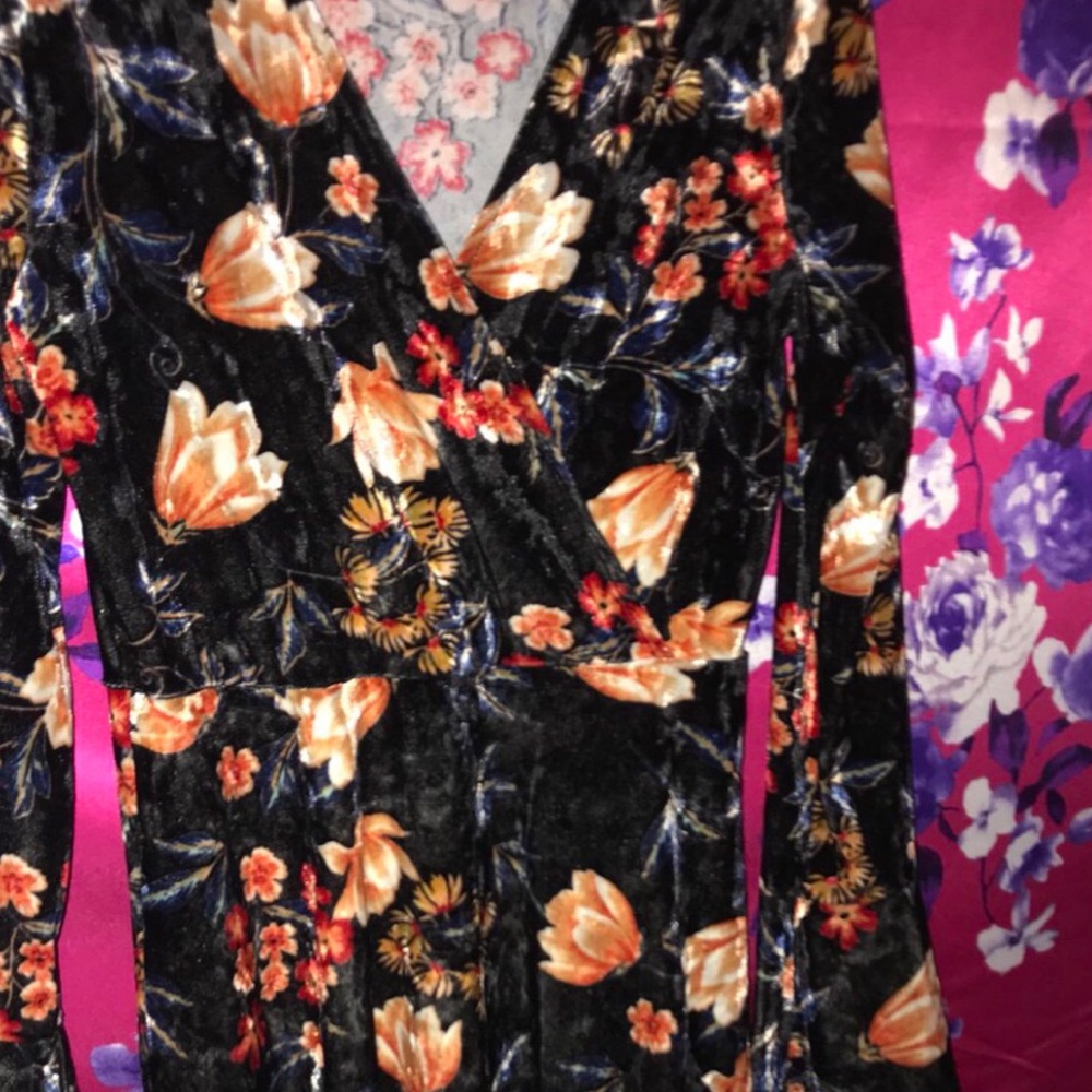 One Clothing: Autumn Floral dress